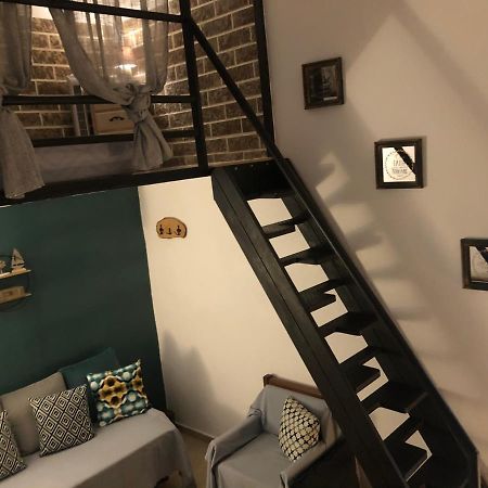 Ferienwohnung Small Cosy House Lávrion Exterior foto